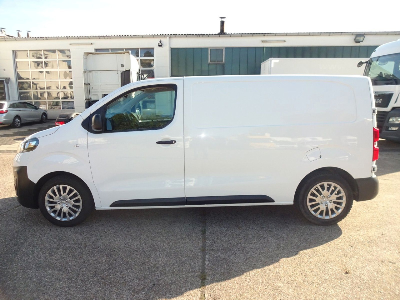 Opel Vivaro Kasten L1H1, Klima, PDC, - Mažas furgonas: foto 4 Opel Vivaro Kasten L1H1, Klima, PDC, - Mažas furgonas: foto 4