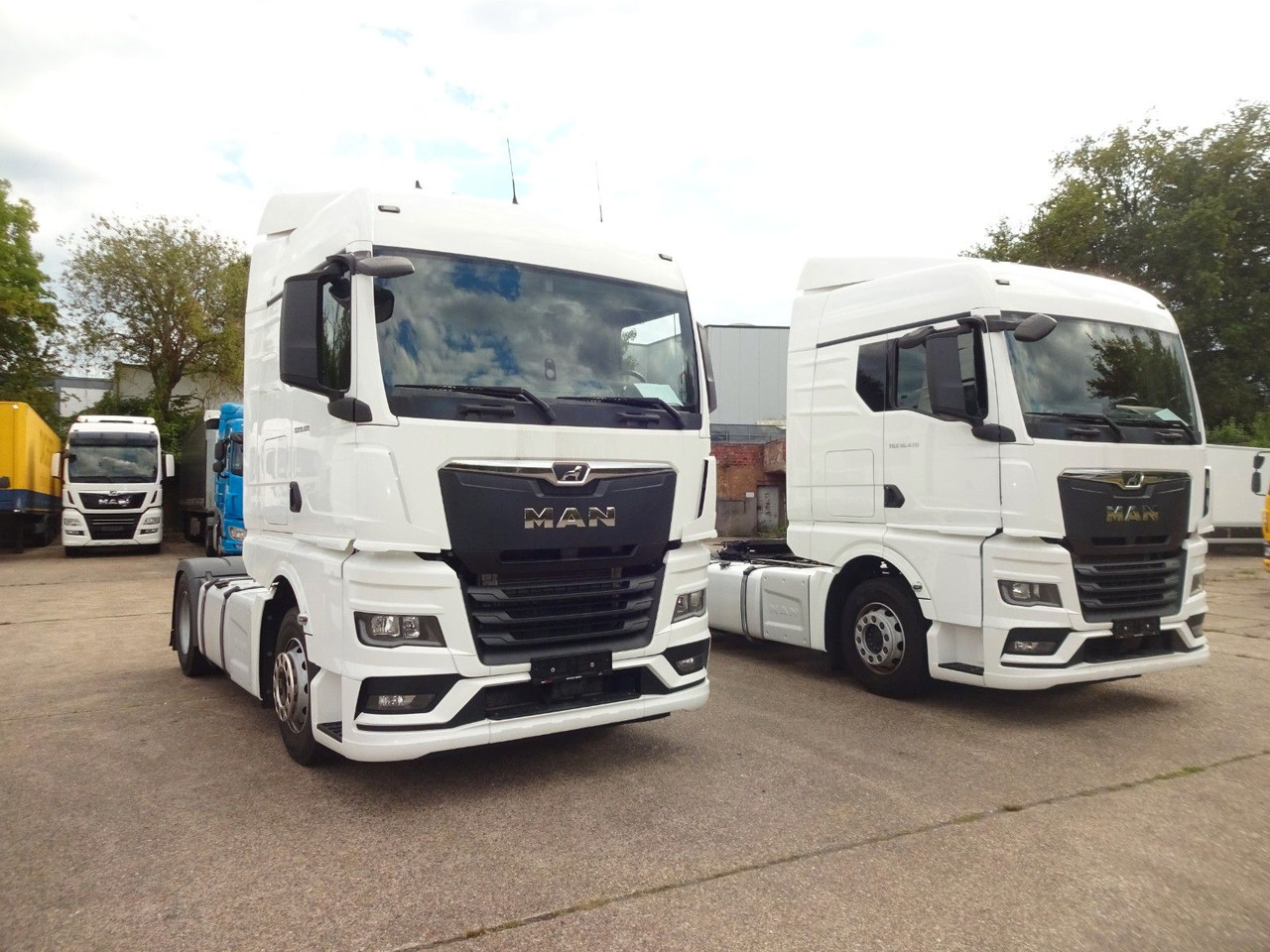 MAN TGX 18.470, XLX, Retarder, ACC, 2 x Tank - Vilkikas: foto 1 MAN TGX 18.470, XLX, Retarder, ACC, 2 x Tank - Vilkikas: foto 1