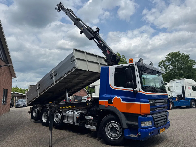 DAF CF 85.360 8X2 3 Zijdige kipper HIAB 16 t/m kraan AHK Top condition - Savivartis sunkvežimis, Sunkvežimis su kranu: foto 2 DAF CF 85.360 8X2 3 Zijdige kipper HIAB 16 t/m kraan AHK Top condition - Savivartis sunkvežimis, Sunkvežimis su kranu: foto 2