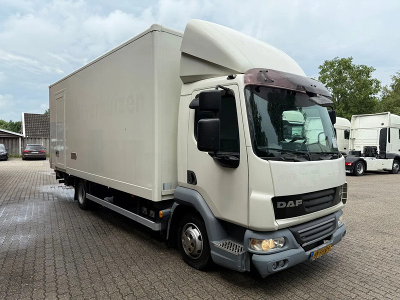 DAF LF 45.160 6.1M Koffer LBW Luchtvering 194.940KM!! - Furgonas sunkvežimis: foto 2 DAF LF 45.160 6.1M Koffer LBW Luchtvering 194.940KM!! - Furgonas sunkvežimis: foto 2