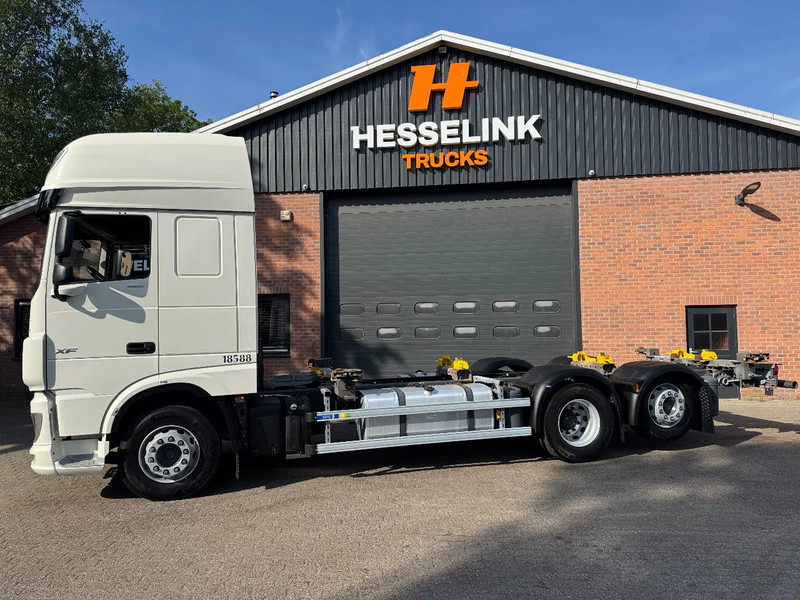 Konteineris-vežimus/ Sukeisti kūną sunkvežimis DAF XF 480 6X2 SSC FAR BDF Retarder 2x AHK 7.82 Multiwechseler: foto 20