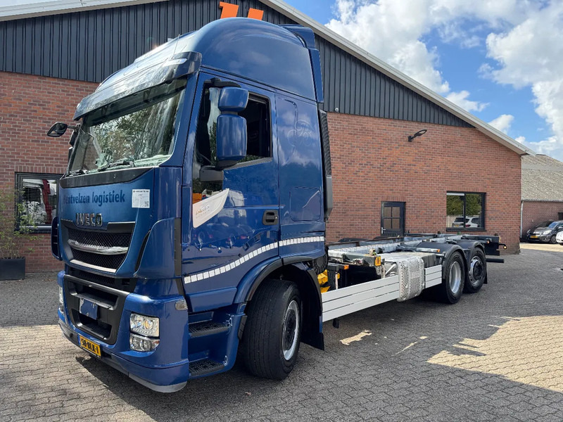 Iveco Stralis 460 AS260 6X2 BDF Stuuras AHK NL Truck - Konteineris-vežimus/ Sukeisti kūną sunkvežimis: foto 1 Iveco Stralis 460 AS260 6X2 BDF Stuuras AHK NL Truck - Konteineris-vežimus/ Sukeisti kūną sunkvežimis: foto 1