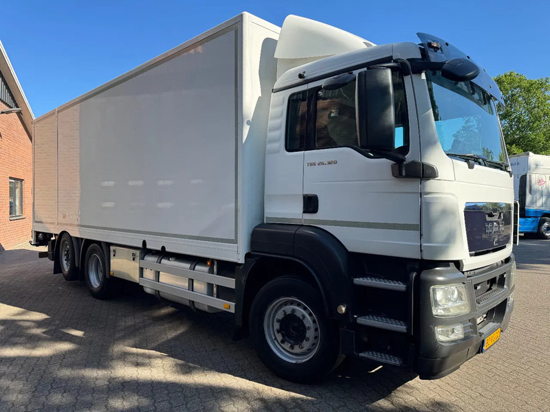 MAN TGS 26.320 EEV Koffer Stuuras AHK 2.500KG LBW 368.390KM! NL TRUCK - Furgonas sunkvežimis: foto 2 MAN TGS 26.320 EEV Koffer Stuuras AHK 2.500KG LBW 368.390KM! NL TRUCK - Furgonas sunkvežimis: foto 2