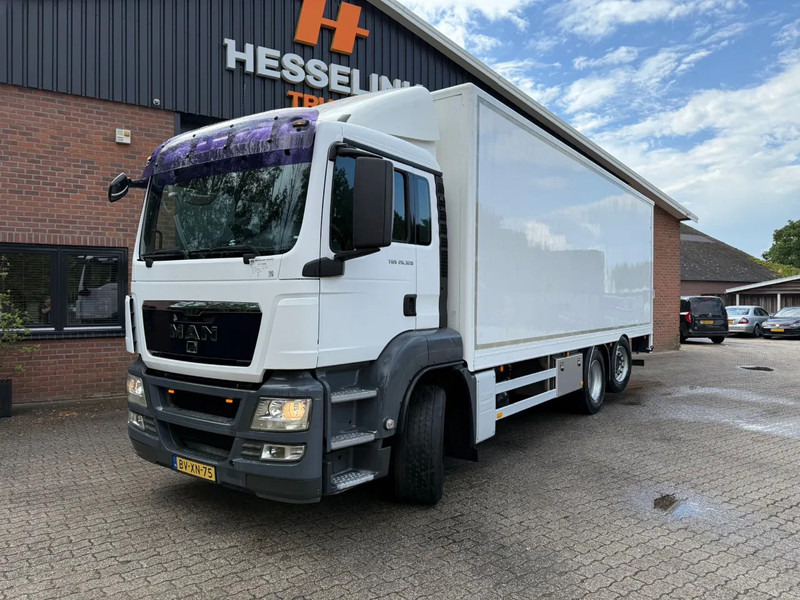 MAN TGS 26.320 Koffer Stuuras AHK 3.000KG LBW 267.965KM! NL Truck - Furgonas sunkvežimis: foto 1 MAN TGS 26.320 Koffer Stuuras AHK 3.000KG LBW 267.965KM! NL Truck - Furgonas sunkvežimis: foto 1