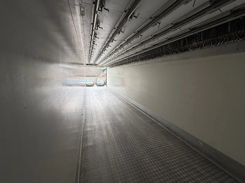 Schmitz Cargobull SKO 24 5x Meatrails Rohrbahnen Fleisch Carrier Vector 1950MT let op!! vol vleeshaken en 2 reservewielen lizingą Schmitz Cargobull SKO 24 5x Meatrails Rohrbahnen Fleisch Carrier Vector 1950MT let op!! vol vleeshaken en 2 reservewielen: foto 9