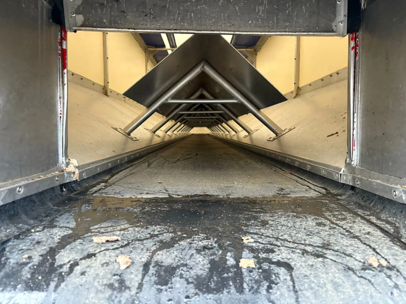 Van der Peet ASCA 55m3 Bandlosser/Bandwagen Aardappel Potatoe Kartoffln - Puspriekabė su juostiniu transporteriu: foto 5 Van der Peet ASCA 55m3 Bandlosser/Bandwagen Aardappel Potatoe Kartoffln - Puspriekabė su juostiniu transporteriu: foto 5