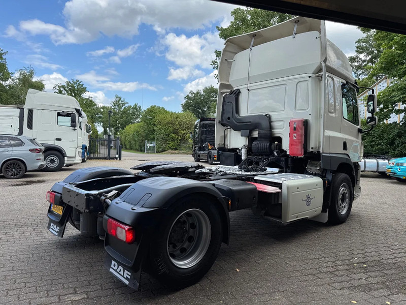 DAF CF 370 4X2 Space Cab Side ACC APK 10/2025 NL Truck - Vilkikas: foto 4 DAF CF 370 4X2 Space Cab Side ACC APK 10/2025 NL Truck - Vilkikas: foto 4