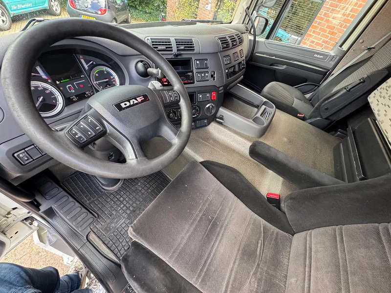 DAF CF 370 4X2 Space Cab Side ACC APK 10/2025 NL Truck - Vilkikas: foto 5 DAF CF 370 4X2 Space Cab Side ACC APK 10/2025 NL Truck - Vilkikas: foto 5