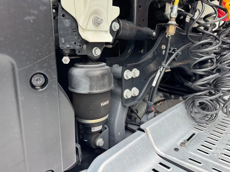 DAF XF 480 SSC Super Space 2x tank LED PTO-Prep 420.360KM ACC lizingą DAF XF 480 SSC Super Space 2x tank LED PTO-Prep 420.360KM ACC: foto 13