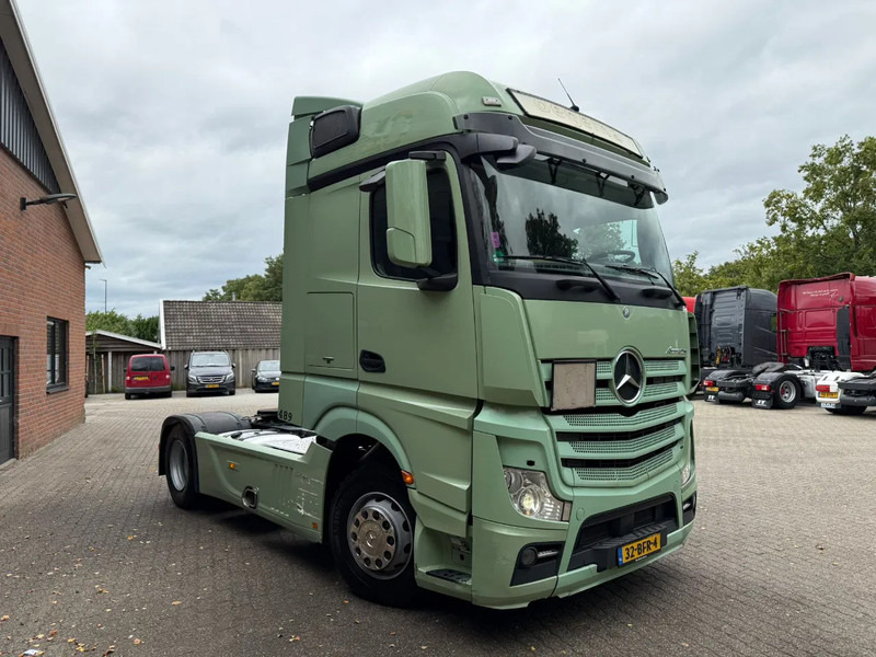 Mercedes-Benz Actros 1842 4X2 Streamspace Side skirts 2x tank NL Truck - Vilkikas: foto 2 Mercedes-Benz Actros 1842 4X2 Streamspace Side skirts 2x tank NL Truck - Vilkikas: foto 2