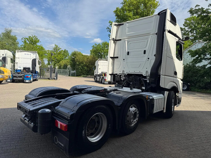 Mercedes-Benz Actros 2545 6X2 Gigaspace Gestuurde voorloopas NL Truck 327.240KM - Vilkikas: foto 3 Mercedes-Benz Actros 2545 6X2 Gigaspace Gestuurde voorloopas NL Truck 327.240KM - Vilkikas: foto 3