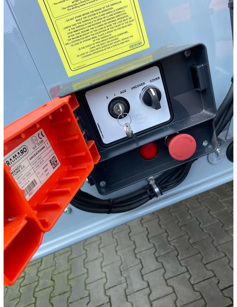 Kraker 72m3 11M Agrar Liftas Automatisch dak! Nieuw/NEW, DIRECT - Su slankiojanciomis grindimis puspriekabė: foto 5 Kraker 72m3 11M Agrar Liftas Automatisch dak! Nieuw/NEW, DIRECT - Su slankiojanciomis grindimis puspriekabė: foto 5
