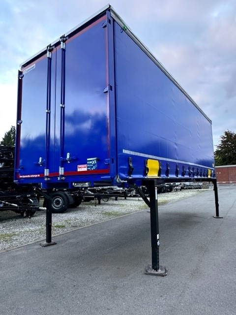 Krone BDF Wechselaufbau 7.45m - THW Ausführung - Tentinis kėbulas: foto 4 Krone BDF Wechselaufbau 7.45m - THW Ausführung - Tentinis kėbulas: foto 4