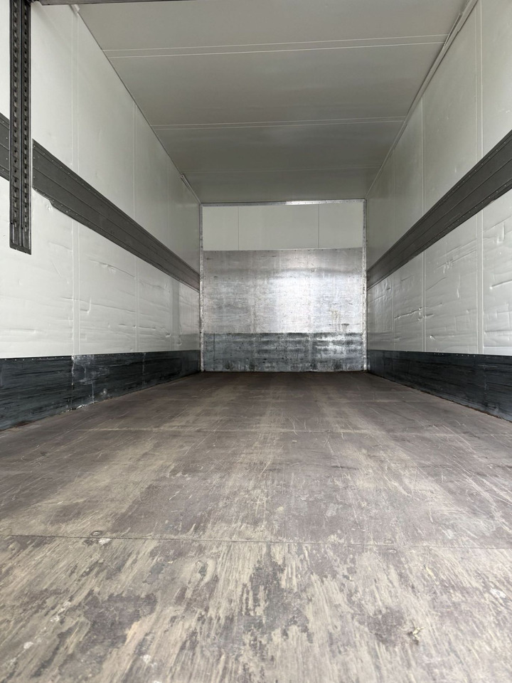 Schmitz Cargobull BDF-System 7.450 mm, LACK NEU in RAL 9010 - Kėbulas - furgonas: foto 3 Schmitz Cargobull BDF-System 7.450 mm, LACK NEU in RAL 9010 - Kėbulas - furgonas: foto 3