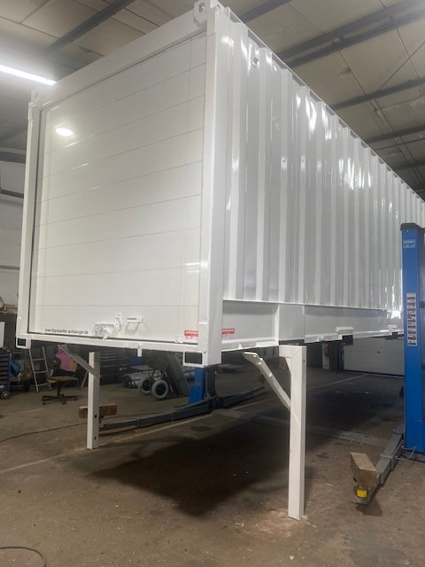 Yorkshire BDF-System 7.450 mm, Heck Rolltor, Eckhöhe: 2.750 mm - Kėbulas - furgonas: foto 3 Yorkshire BDF-System 7.450 mm, Heck Rolltor, Eckhöhe: 2.750 mm - Kėbulas - furgonas: foto 3