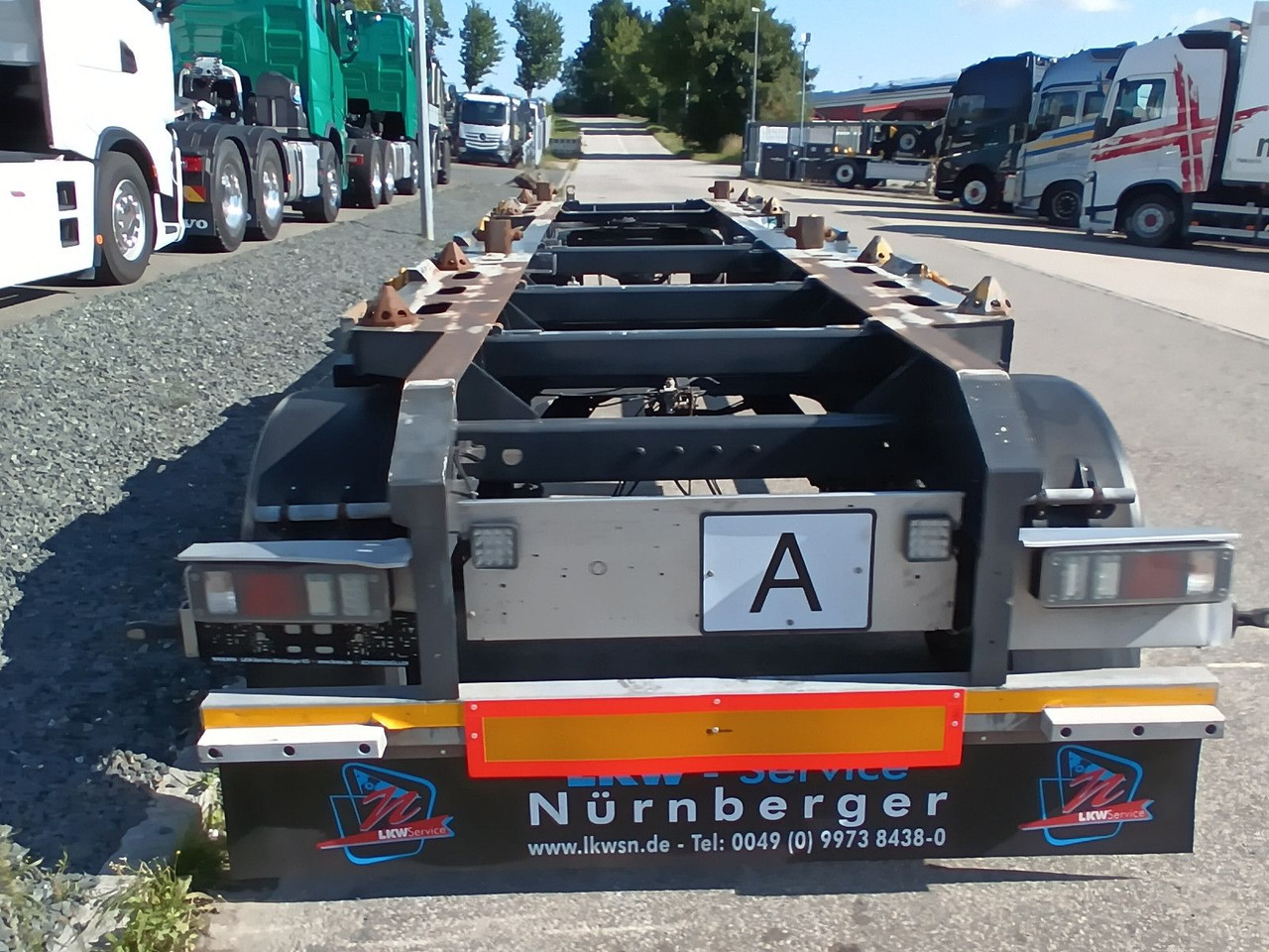 Hüffermann 2-A VARIO-CARRIER VERZINKT SAFETYFIX Reifen/TÜV - Kablio/ Skip loader priekaba: foto 3 Hüffermann 2-A VARIO-CARRIER VERZINKT SAFETYFIX Reifen/TÜV - Kablio/ Skip loader priekaba: foto 3