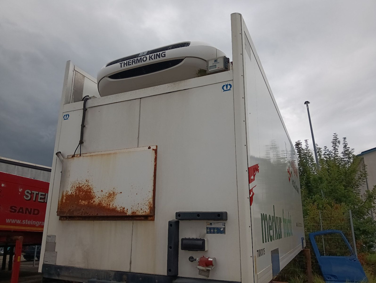 Krone WR 7,3 LI ThermoKing T600R 3442h 2,6m Doppelstoc - Refrižeratorius priekaba: foto 3 Krone WR 7,3 LI ThermoKing T600R 3442h 2,6m Doppelstoc - Refrižeratorius priekaba: foto 3
