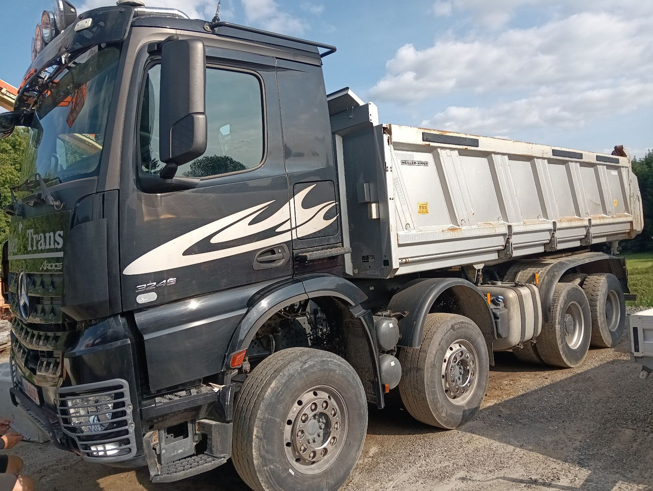 Mercedes-Benz AROCS 3246 8x4 MEILLER 3-Seiten Bordmatic SCHALT - Savivartis sunkvežimis: foto 5 Mercedes-Benz AROCS 3246 8x4 MEILLER 3-Seiten Bordmatic SCHALT - Savivartis sunkvežimis: foto 5