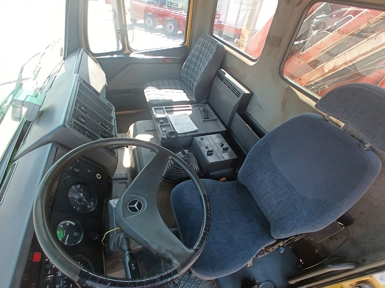 Mercedes-Benz SK 1722 AK 4x4 Blatt Schalter PalfingerPK10500A4 - Savivartis sunkvežimis, Sunkvežimis su kranu: foto 5 Mercedes-Benz SK 1722 AK 4x4 Blatt Schalter PalfingerPK10500A4 - Savivartis sunkvežimis, Sunkvežimis su kranu: foto 5