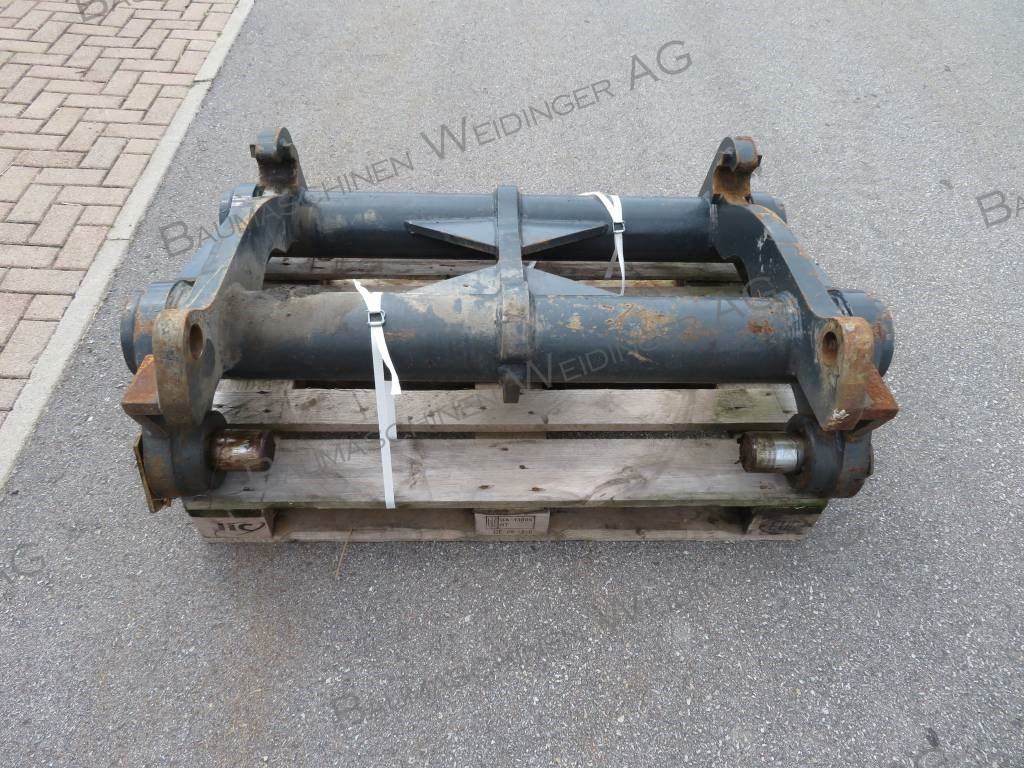 Volvo Adapter Aufnahme Volvo L60-L150 - Ratinis krautuvas: foto 2 Volvo Adapter Aufnahme Volvo L60-L150 - Ratinis krautuvas: foto 2
