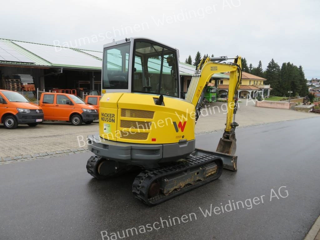 Wacker Neuson ET 35 - Mini ekskavatorius: foto 5 Wacker Neuson ET 35 - Mini ekskavatorius: foto 5