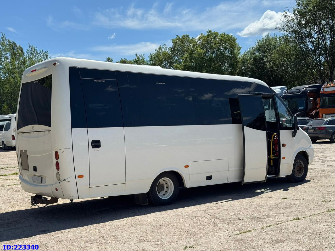 IVECO Wing Euro5 25 places - Turistinis autobusas: foto 4 IVECO Wing Euro5 25 places - Turistinis autobusas: foto 4