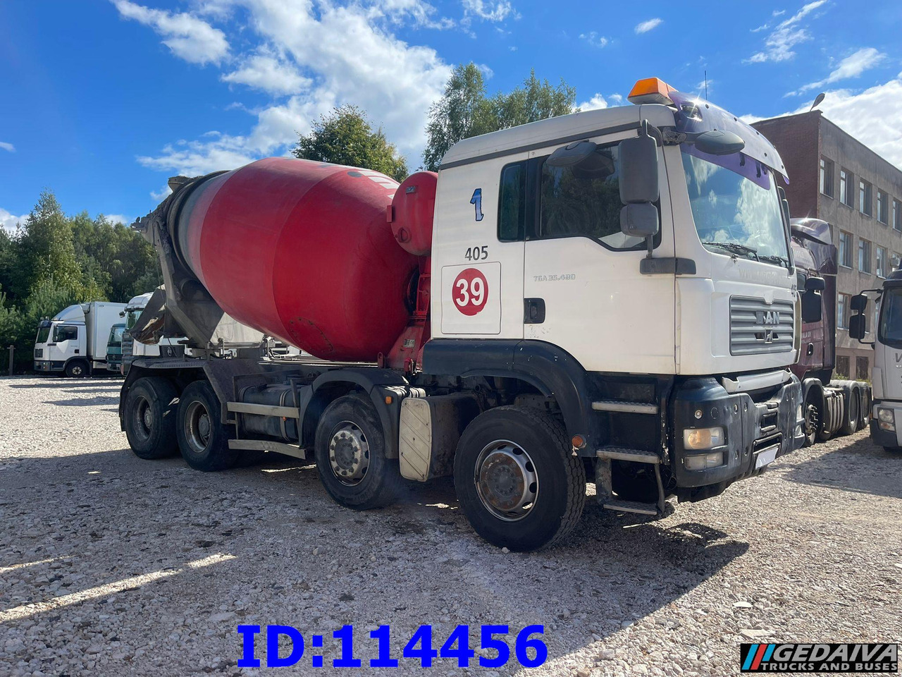 MAN TGA 35.480 8X4 8m3 Manual - Betonvežis: foto 2 MAN TGA 35.480 8X4 8m3 Manual - Betonvežis: foto 2