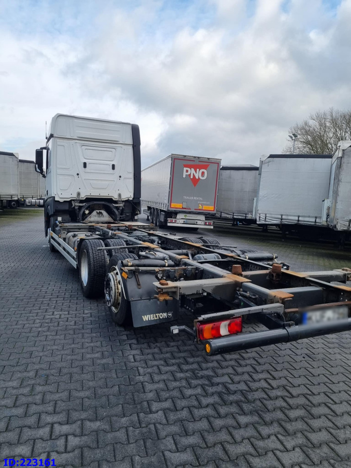 MERCEDES-BENZ Actros 2542 BDF 6x2 Euro6 - Važiuoklės sunkvežimis: foto 5 MERCEDES-BENZ Actros 2542 BDF 6x2 Euro6 - Važiuoklės sunkvežimis: foto 5