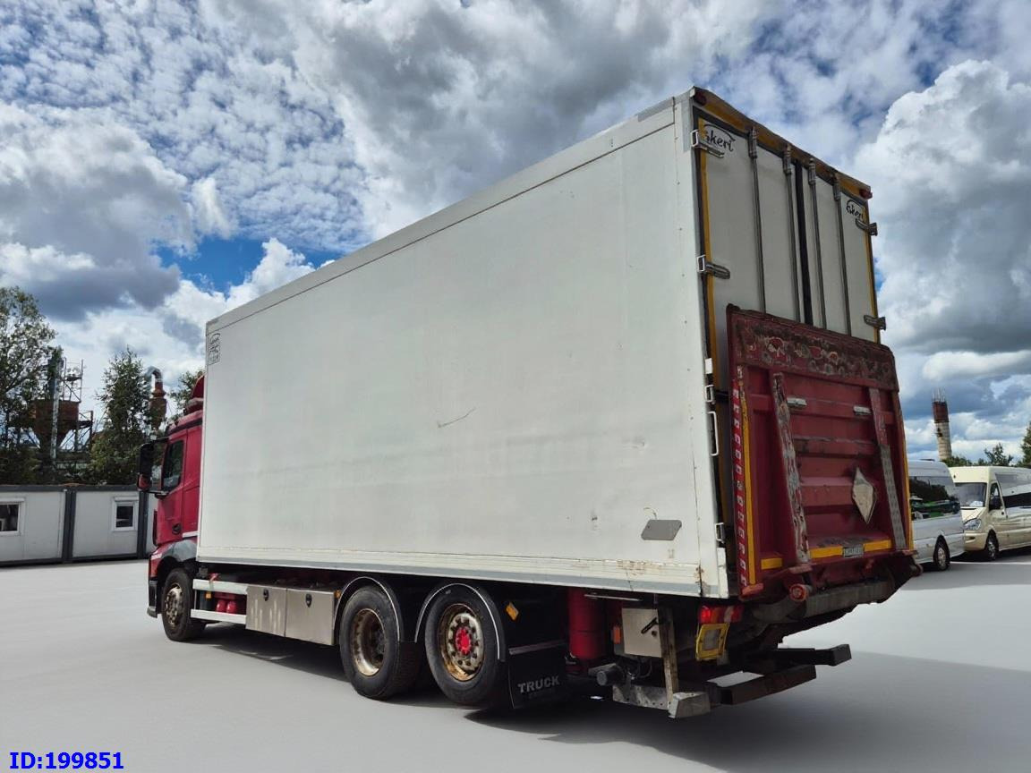 MERCEDES-BENZ Actros 2551 6x2 Euro5 - Furgonas sunkvežimis: foto 4 MERCEDES-BENZ Actros 2551 6x2 Euro5 - Furgonas sunkvežimis: foto 4