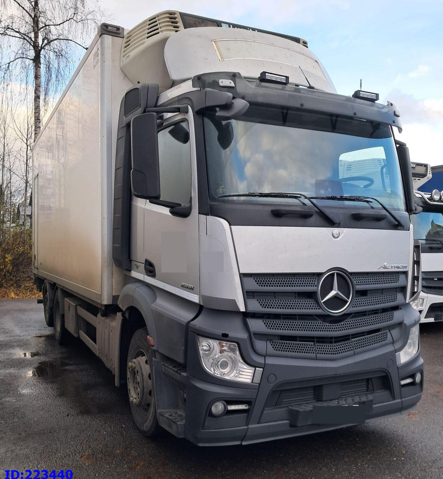 MERCEDES-BENZ Actros 2551 6x2 Euro6 - Refrižeratorius sunkvežimis: foto 2 MERCEDES-BENZ Actros 2551 6x2 Euro6 - Refrižeratorius sunkvežimis: foto 2