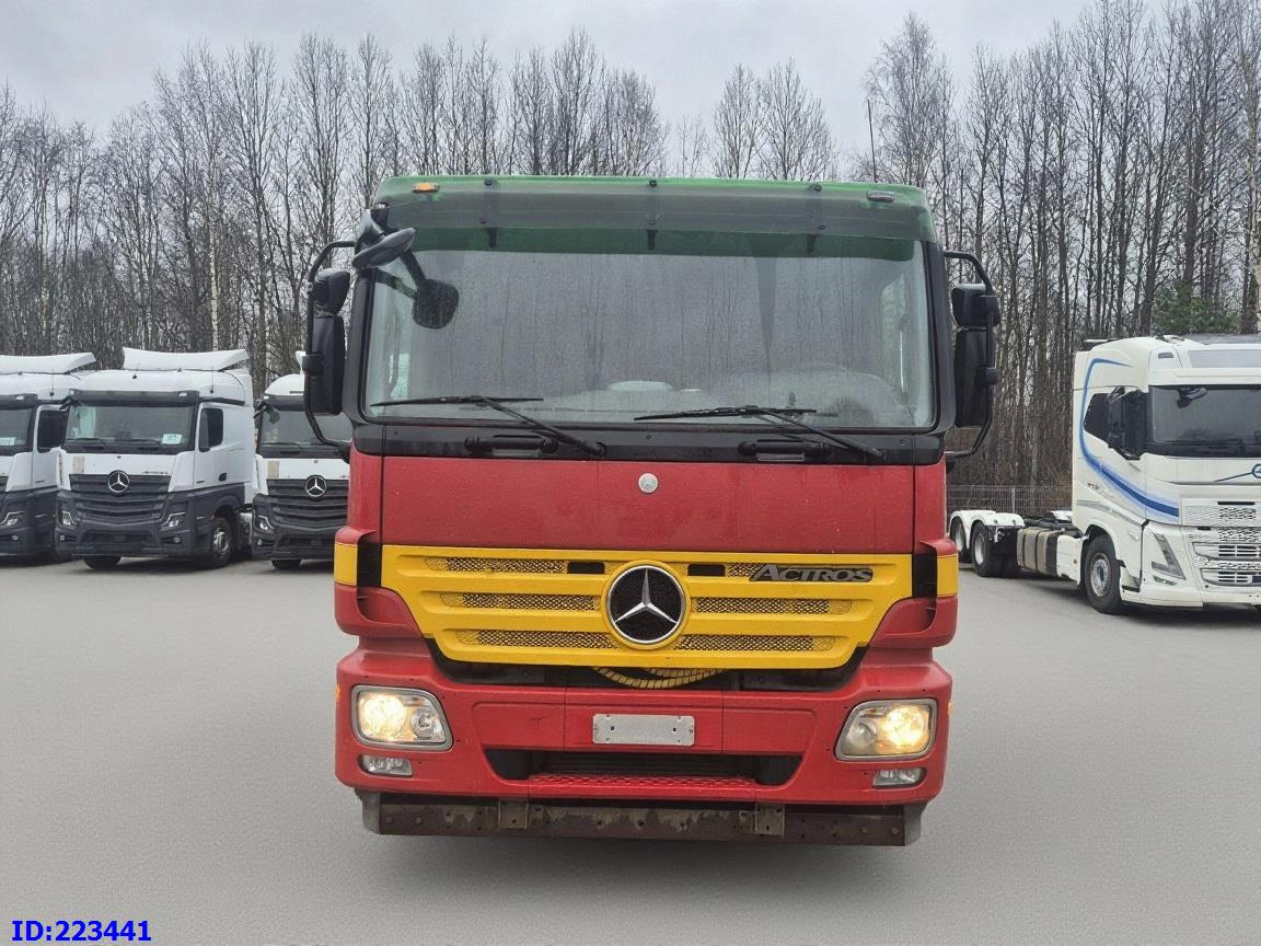MERCEDES-BENZ Actros 2636 6X4 (3pedals) - Važiuoklės sunkvežimis: foto 2 MERCEDES-BENZ Actros 2636 6X4 (3pedals) - Važiuoklės sunkvežimis: foto 2