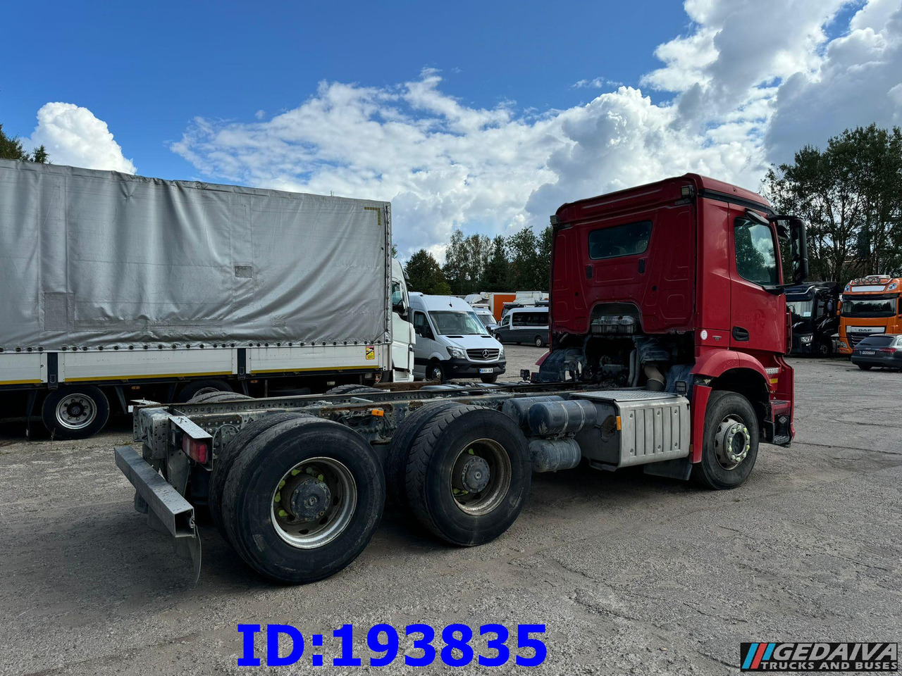 MERCEDES-BENZ Arocs 2840 6x4 Manual Euro6 - Važiuoklės sunkvežimis: foto 5 MERCEDES-BENZ Arocs 2840 6x4 Manual Euro6 - Važiuoklės sunkvežimis: foto 5