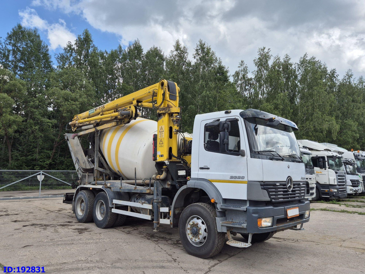 MERCEDES-BENZ Atego 2628 6x4 Schwing 17m 9m3 - Betono siurblys: foto 4 MERCEDES-BENZ Atego 2628 6x4 Schwing 17m 9m3 - Betono siurblys: foto 4