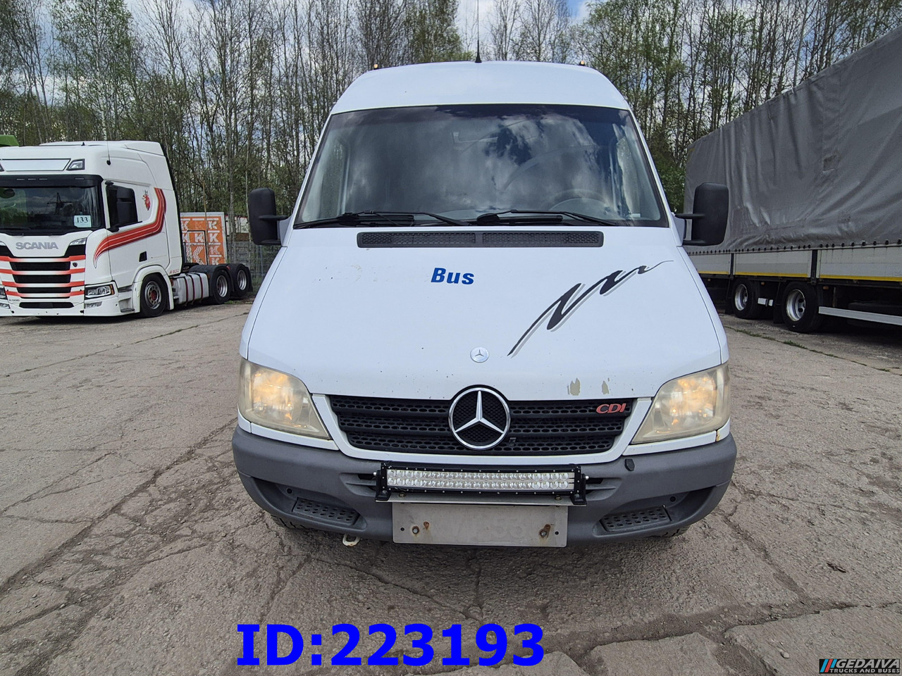 MERCEDES-BENZ Sprinter 416 VIP AC 17-seater - Turistinis autobusas: foto 2 MERCEDES-BENZ Sprinter 416 VIP AC 17-seater - Turistinis autobusas: foto 2