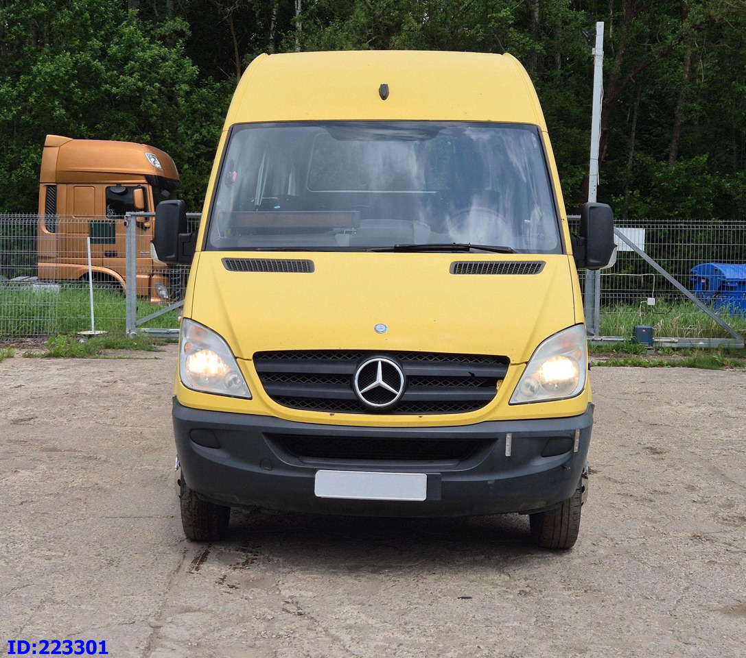 MERCEDES-BENZ Sprinter 515 TRANSFER 23 PLACES - Turistinis autobusas: foto 2 MERCEDES-BENZ Sprinter 515 TRANSFER 23 PLACES - Turistinis autobusas: foto 2
