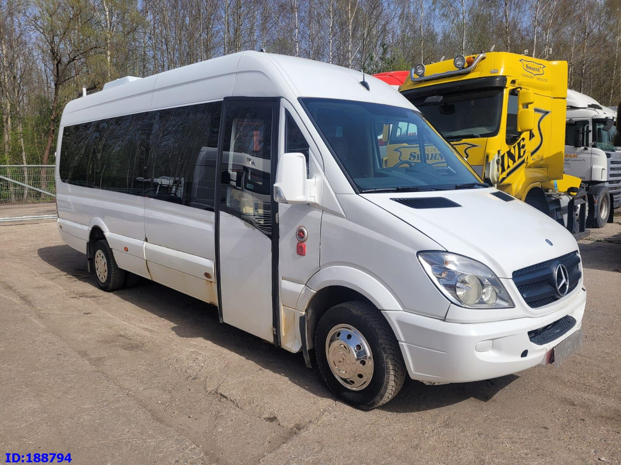 MERCEDES-BENZ Sprinter 518 - Kasten VIP - 20 Seater - Turistinis autobusas: foto 4 MERCEDES-BENZ Sprinter 518 - Kasten VIP - 20 Seater - Turistinis autobusas: foto 4
