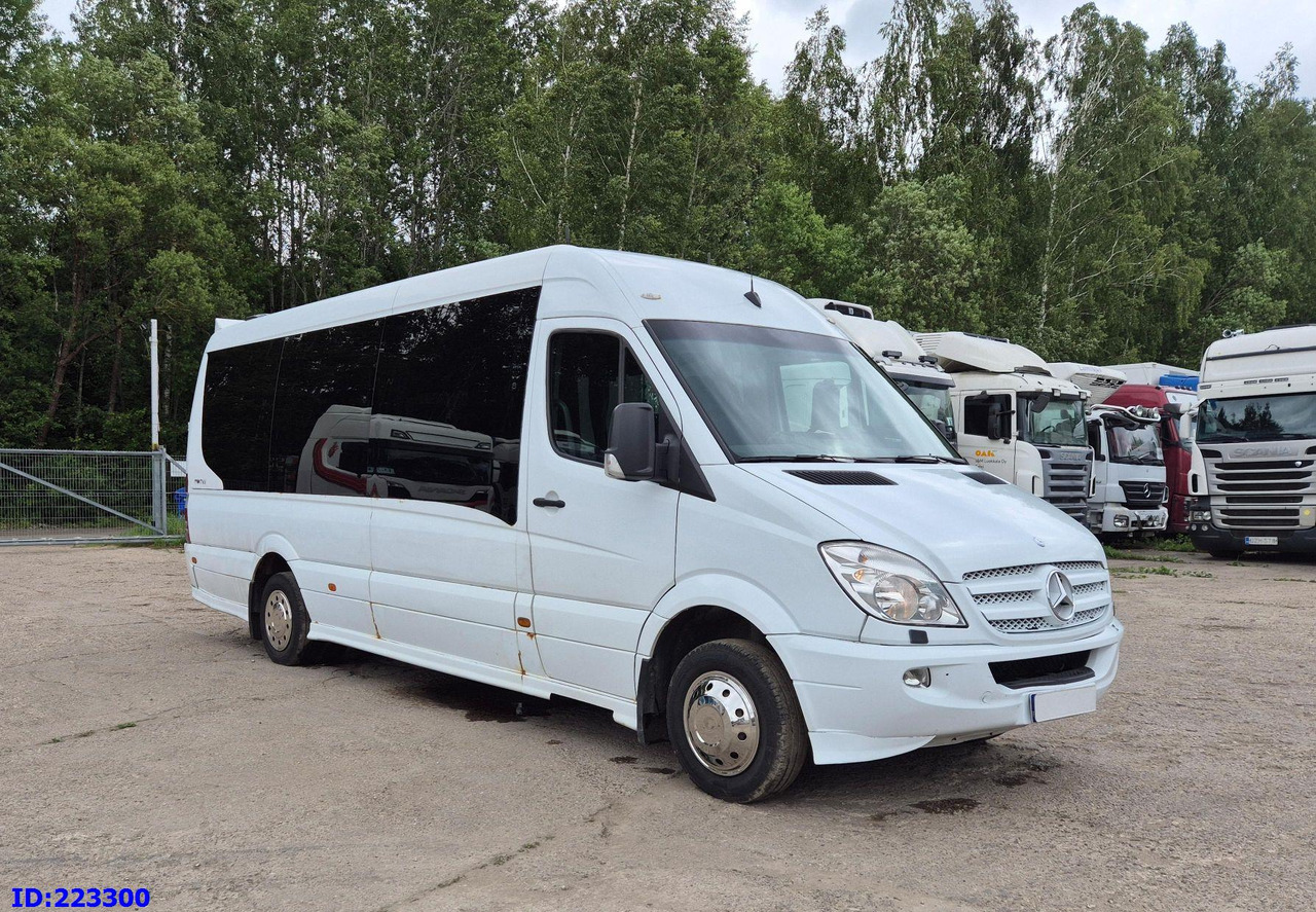 MERCEDES-BENZ Sprinter 518 VIP - 17 Seater - Turistinis autobusas: foto 4 MERCEDES-BENZ Sprinter 518 VIP - 17 Seater - Turistinis autobusas: foto 4