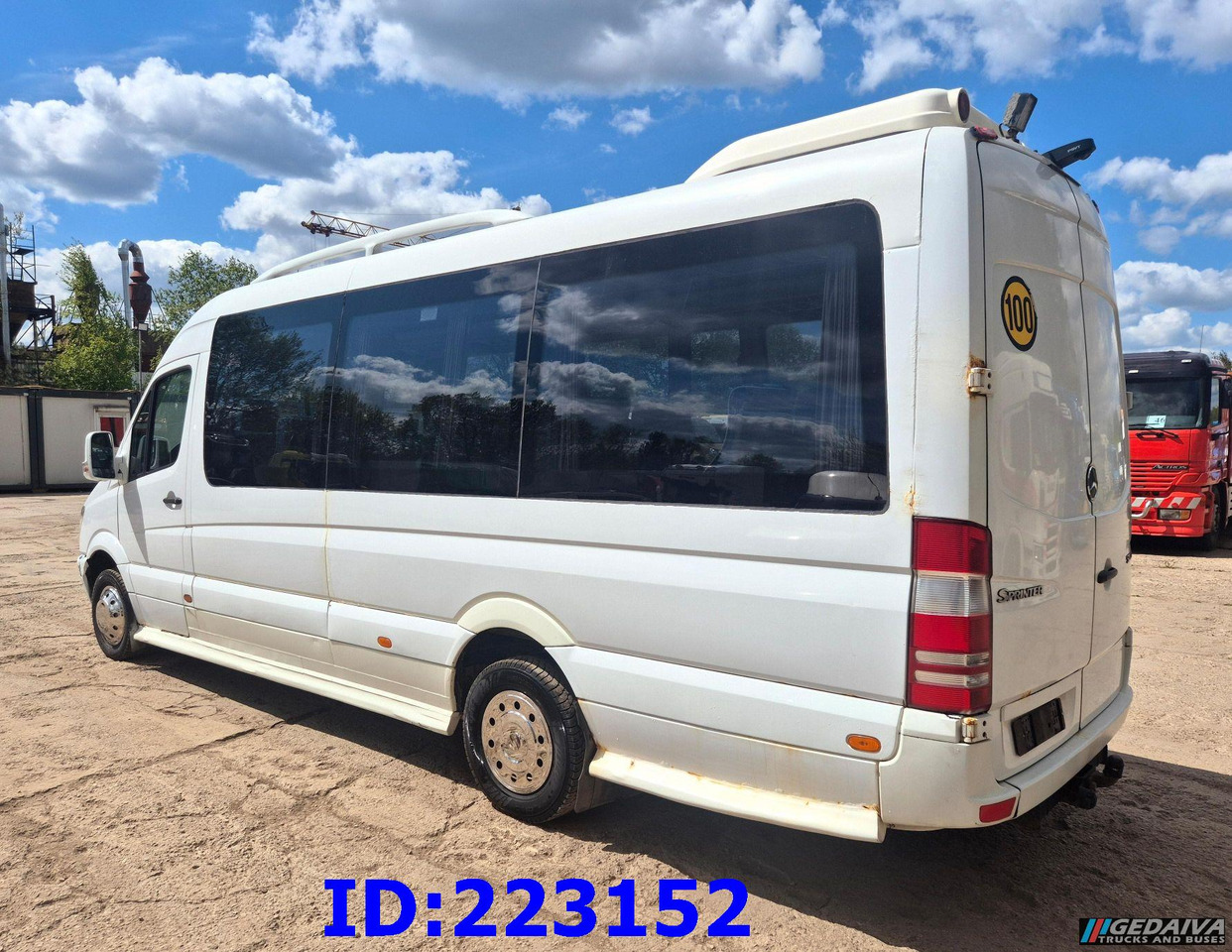 MERCEDES-BENZ Sprinter 518-VIP- 17 places - Turistinis autobusas: foto 5 MERCEDES-BENZ Sprinter 518-VIP- 17 places - Turistinis autobusas: foto 5