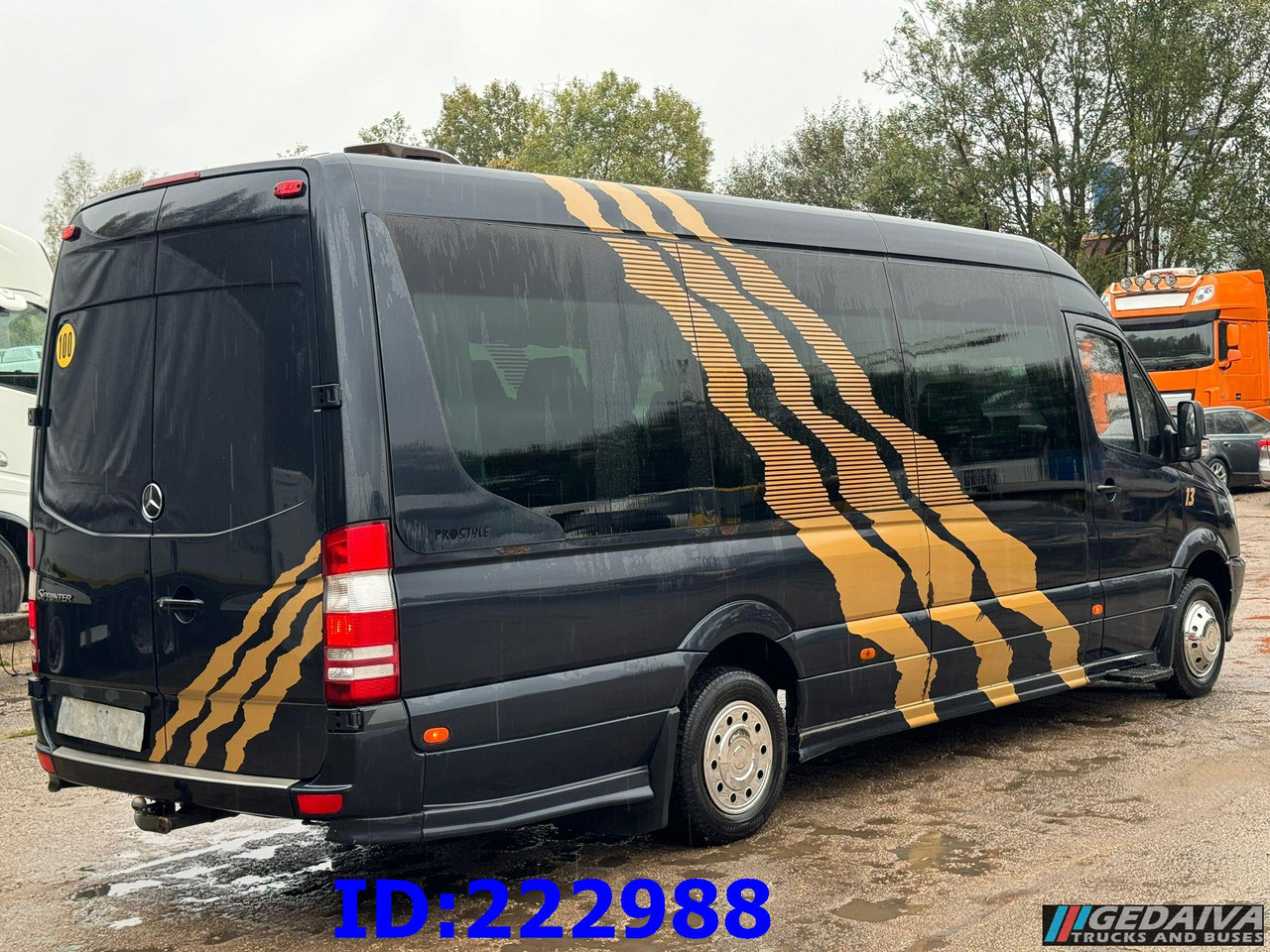 MERCEDES-BENZ Sprinter 519 VIP - 17 Seater - Turistinis autobusas: foto 5 MERCEDES-BENZ Sprinter 519 VIP - 17 Seater - Turistinis autobusas: foto 5
