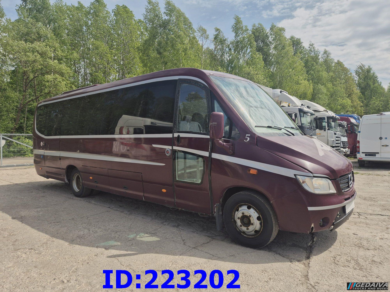 MERCEDES-BENZ Sunrider 818D Vario 33 - Seater - Turistinis autobusas: foto 4 MERCEDES-BENZ Sunrider 818D Vario 33 - Seater - Turistinis autobusas: foto 4