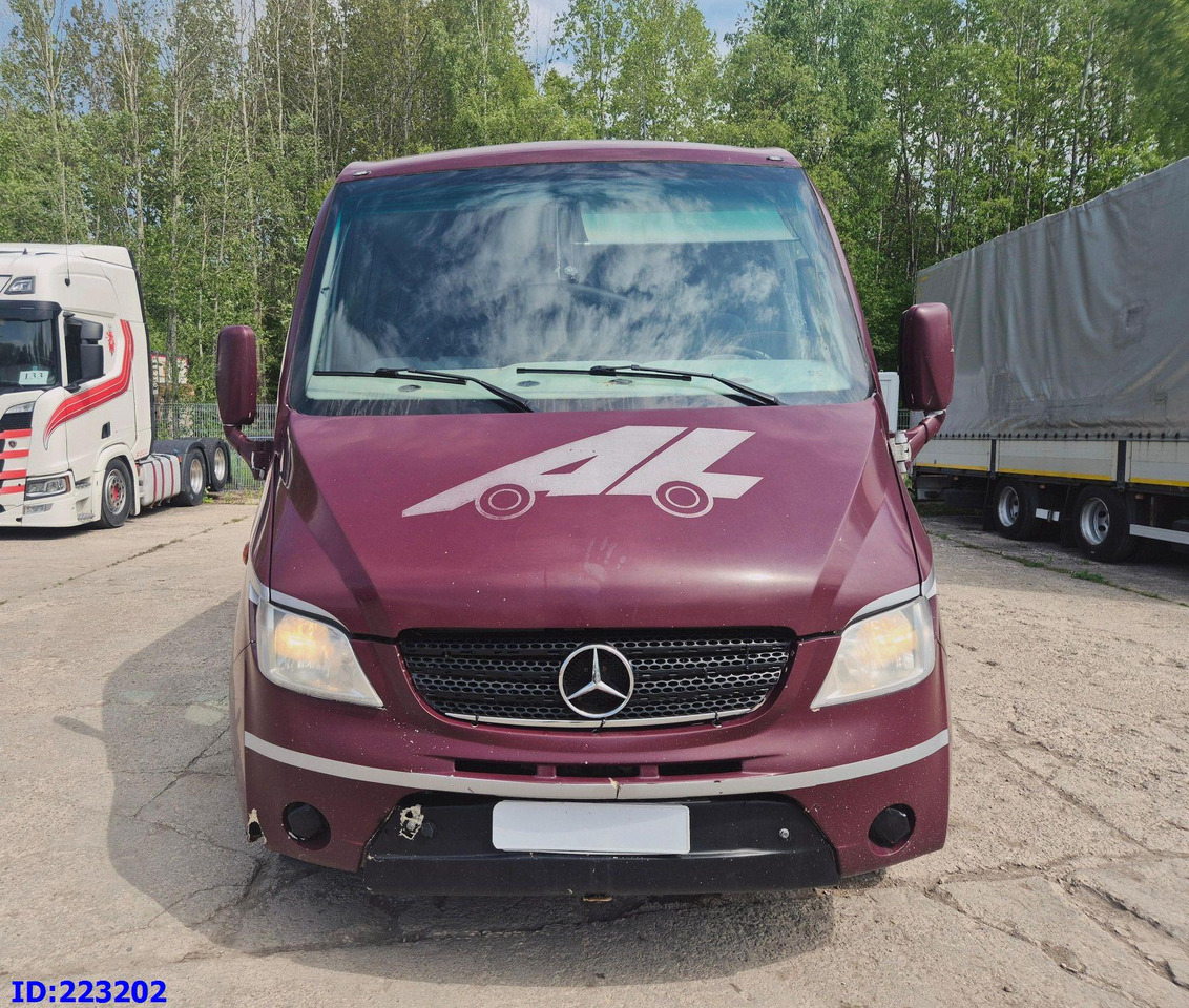 MERCEDES-BENZ Sunrider 818D Vario 33 - Seater - Turistinis autobusas: foto 2 MERCEDES-BENZ Sunrider 818D Vario 33 - Seater - Turistinis autobusas: foto 2