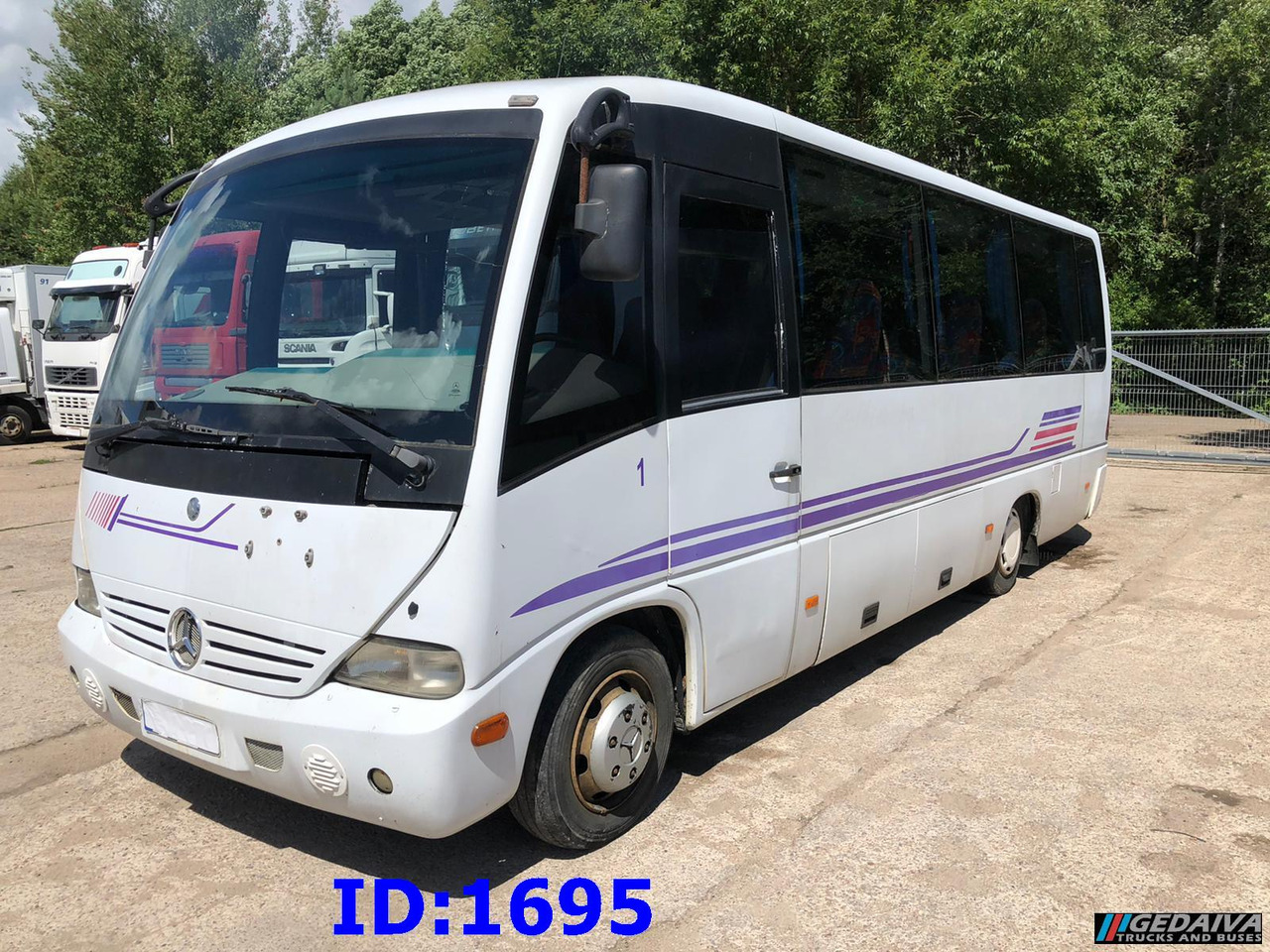 MERCEDES-BENZ Vario Medio 815 30-Seater - Turistinis autobusas: foto 4 MERCEDES-BENZ Vario Medio 815 30-Seater - Turistinis autobusas: foto 4