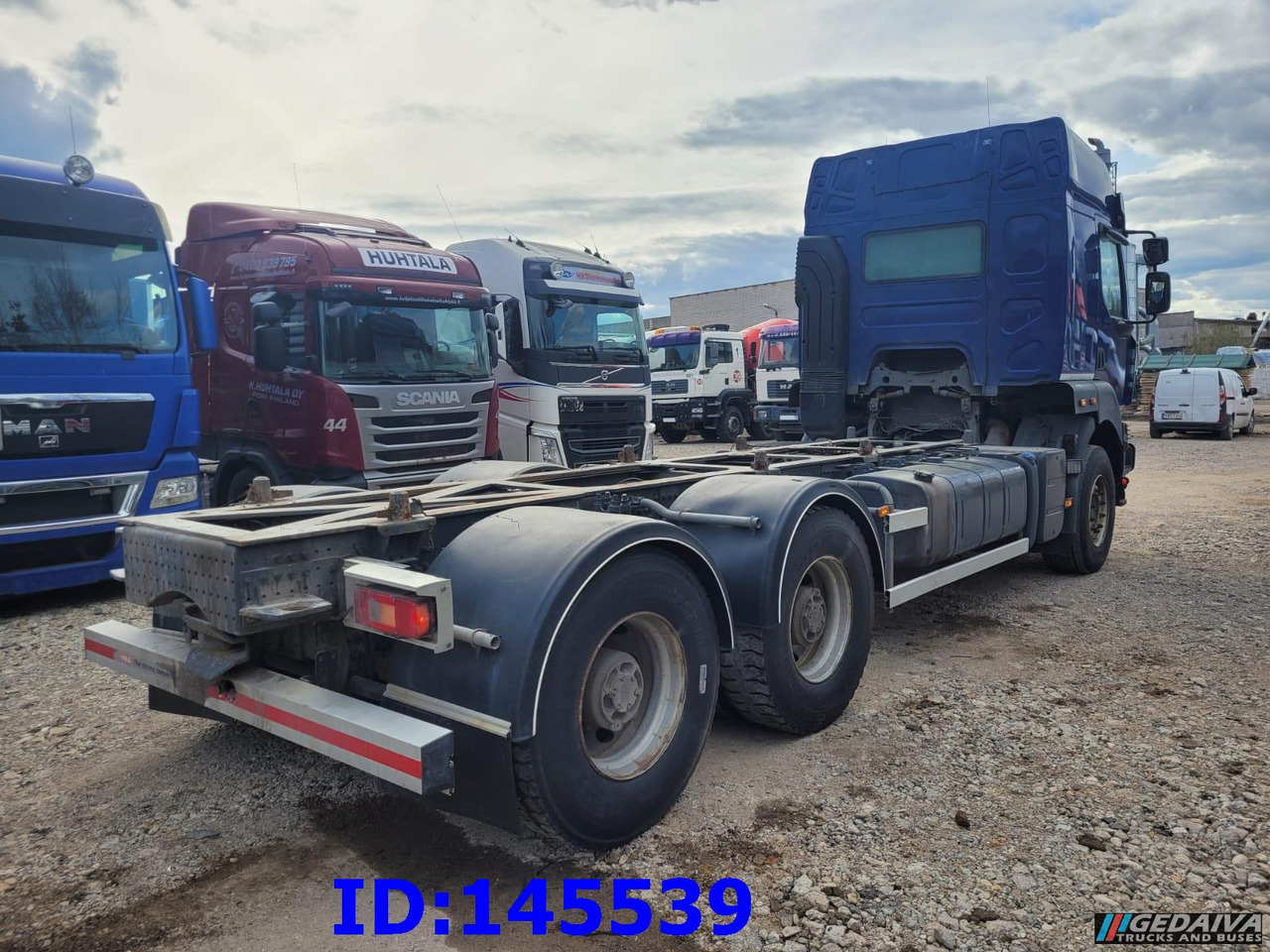 RENAULT Kerax 520HP 6x4 Full steel - Važiuoklės sunkvežimis: foto 5 RENAULT Kerax 520HP 6x4 Full steel - Važiuoklės sunkvežimis: foto 5