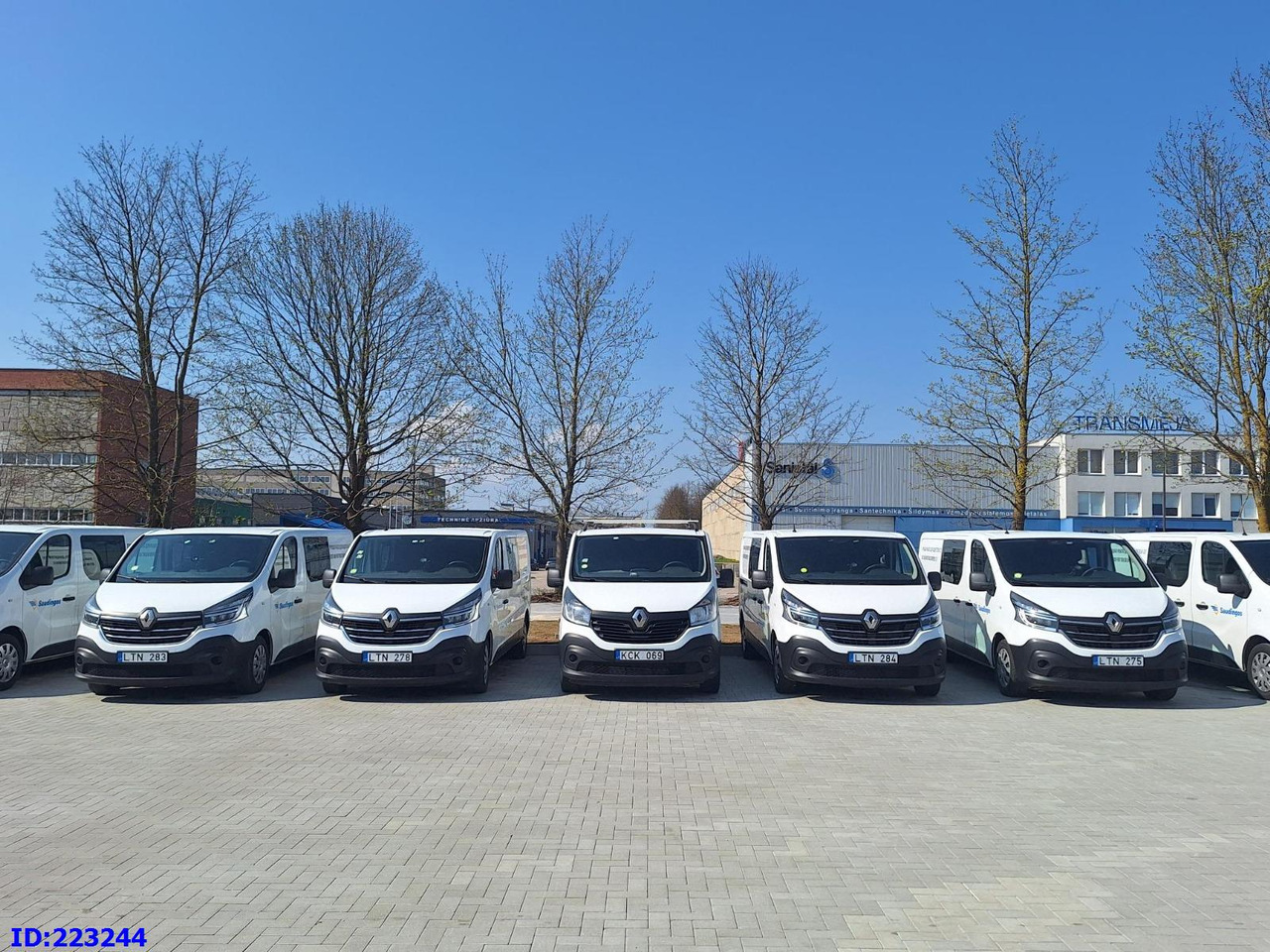 RENAULT Trafic (6pcs. available) - Komercinis automobilis su dviguba kabina: foto 2 RENAULT Trafic (6pcs. available) - Komercinis automobilis su dviguba kabina: foto 2
