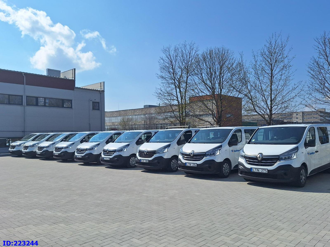 RENAULT Trafic (6pcs. available) - Komercinis automobilis su dviguba kabina: foto 4 RENAULT Trafic (6pcs. available) - Komercinis automobilis su dviguba kabina: foto 4