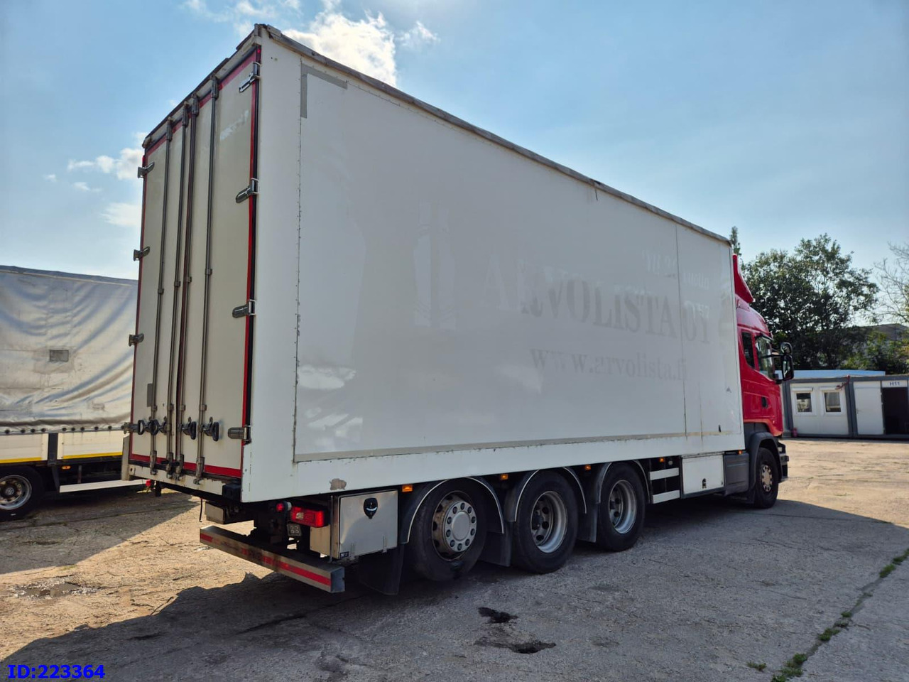 SCANIA R580 8X4 Euro6 - Furgonas sunkvežimis: foto 4 SCANIA R580 8X4 Euro6 - Furgonas sunkvežimis: foto 4