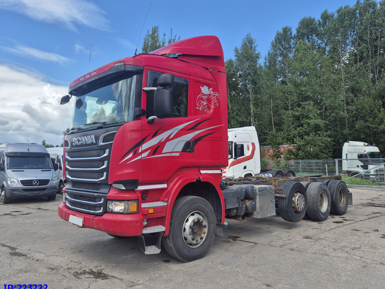 SCANIA R620 - 8x4 - Steering axle - Važiuoklės sunkvežimis: foto 1 SCANIA R620 - 8x4 - Steering axle - Važiuoklės sunkvežimis: foto 1
