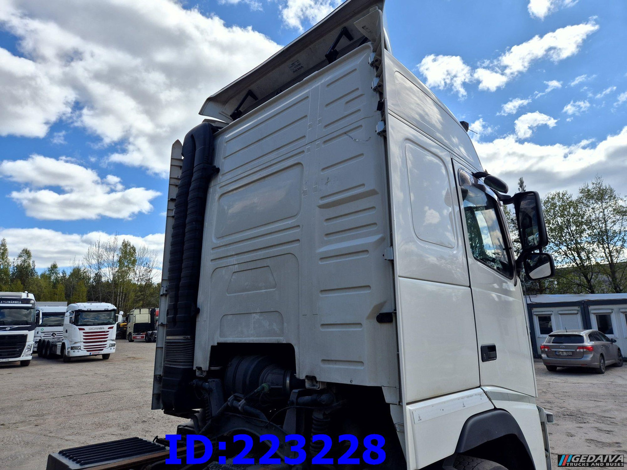 VOLVO FH13 540HP 8X4 Euro5 - Važiuoklės sunkvežimis: foto 5 VOLVO FH13 540HP 8X4 Euro5 - Važiuoklės sunkvežimis: foto 5