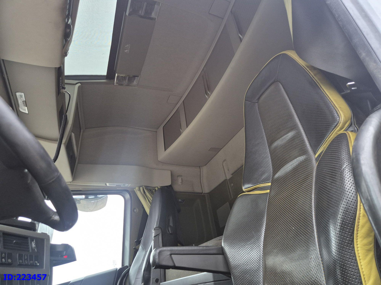 Miškovežis VOLVO FH16 750HP 8x4 Big axles: foto 11