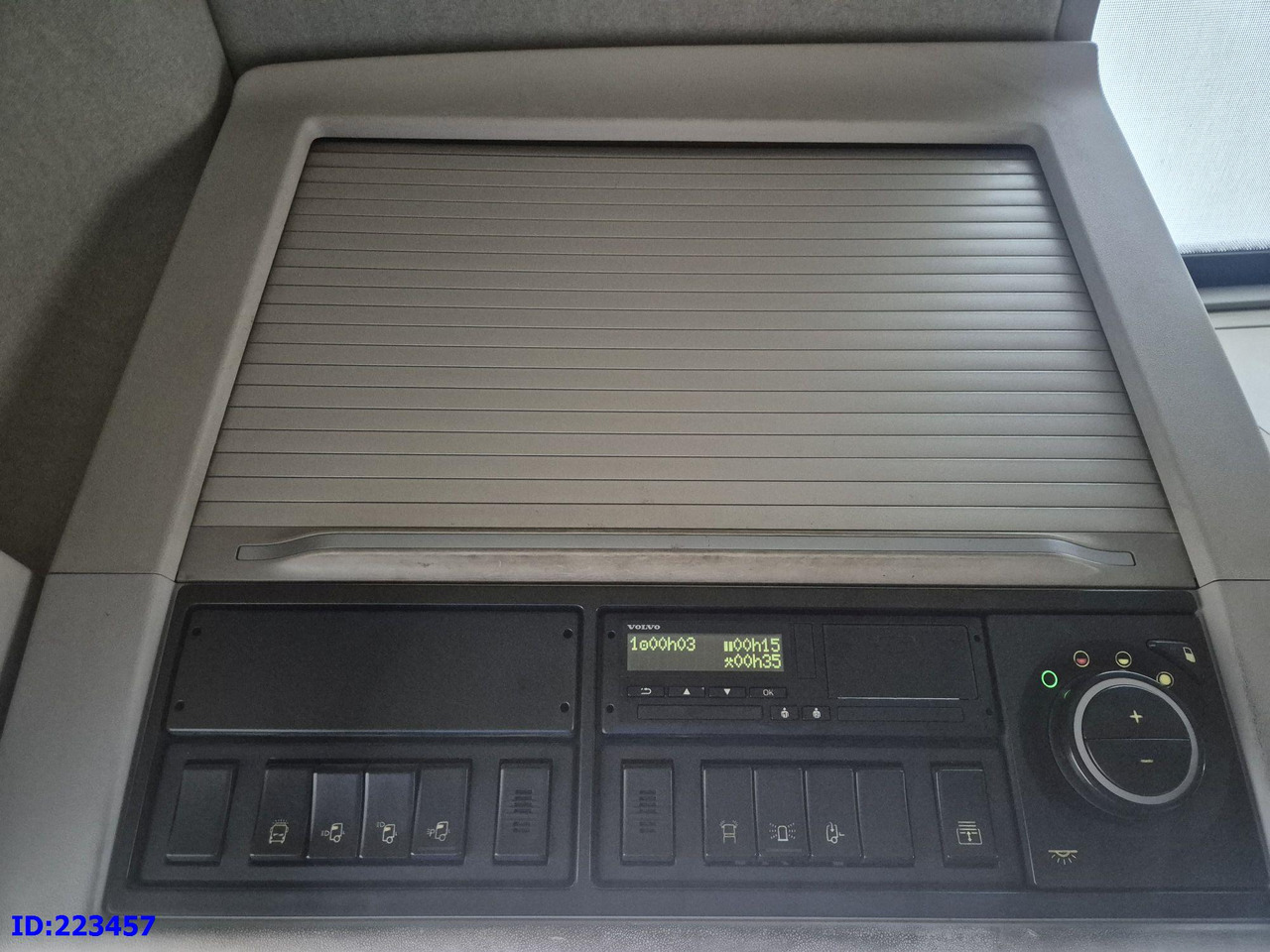 Miškovežis VOLVO FH16 750HP 8x4 Big axles: foto 18